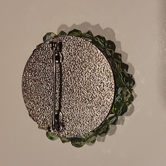 Vintage Peridot Czech Rhinestone Button Brooch Pin - Picture 2 of 2